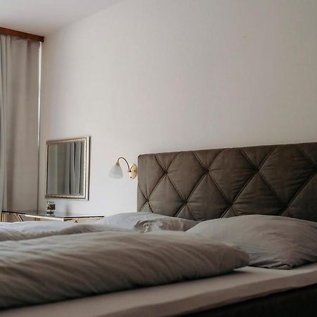 Pension Columbia Inkl. Fruehstueck Im Zentraum Bad Gleichenberg Exterior photo